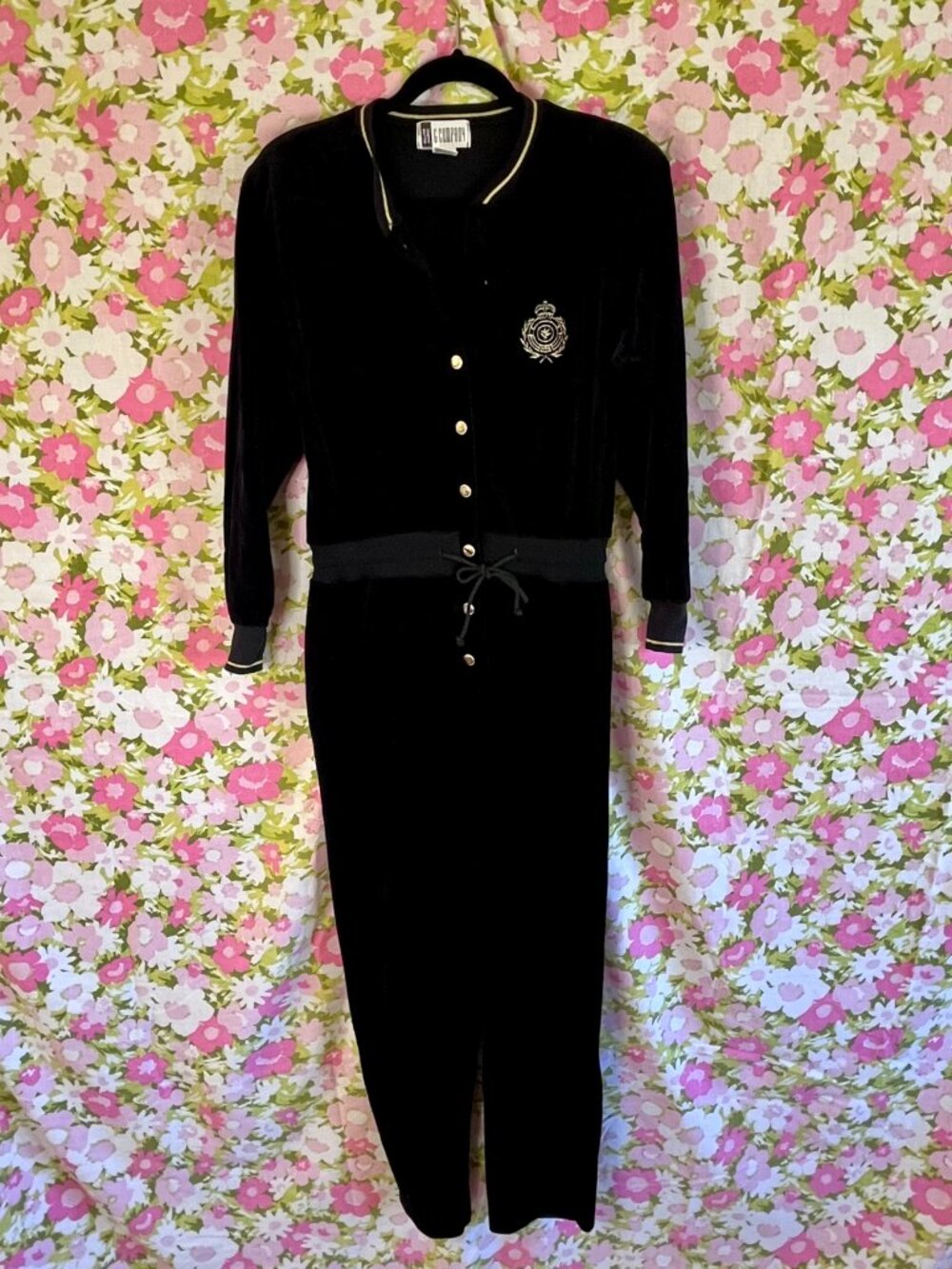 Vintage SK & Company Black Velour Jumpsuit Gold Crest 80s 90s Medium